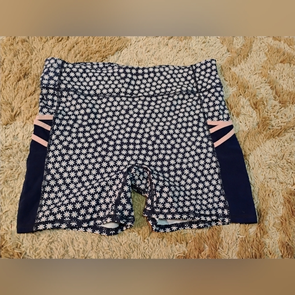 Navy Floral Fabletics Motion 365 Women's Shorts Size Large
